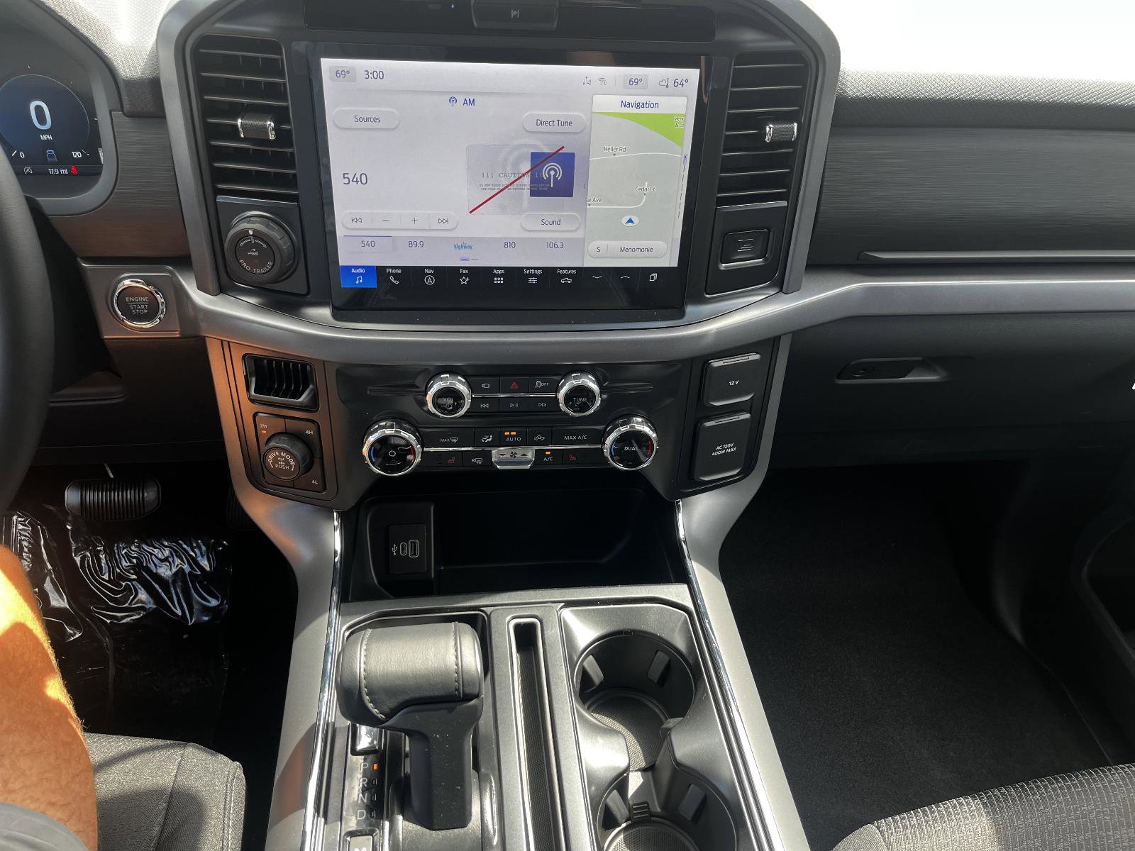 New 2025 Ford F150 XLT w/ Equipment Group 302A MID image 15