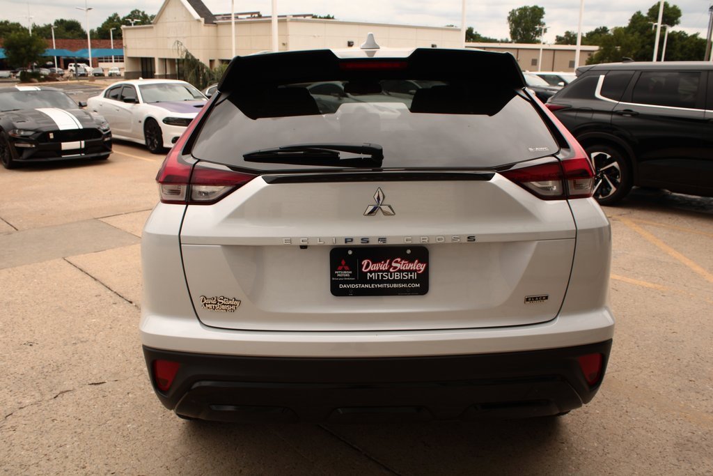 New 2025 Mitsubishi Eclipse Cross SEL image 9