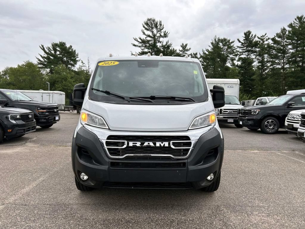 Used 2025 RAM ProMaster 2500 w/ U-Haul Equipment Group FWD image 8