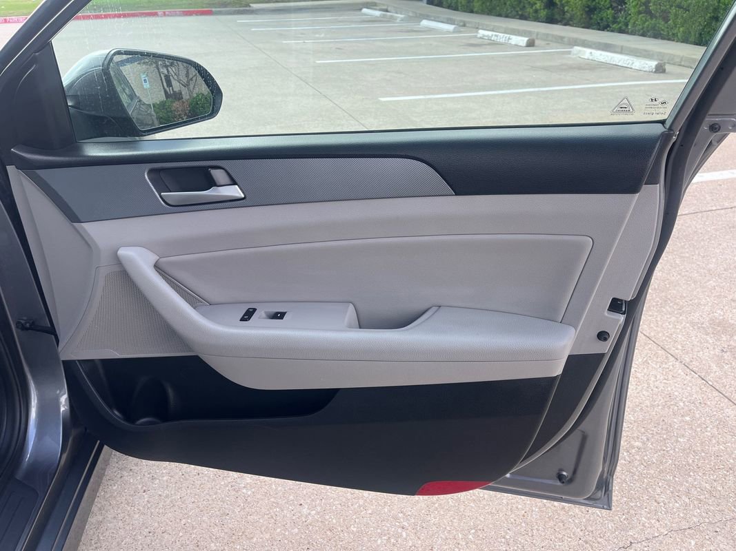 Used 2018 Hyundai Sonata SEL FWD image 19