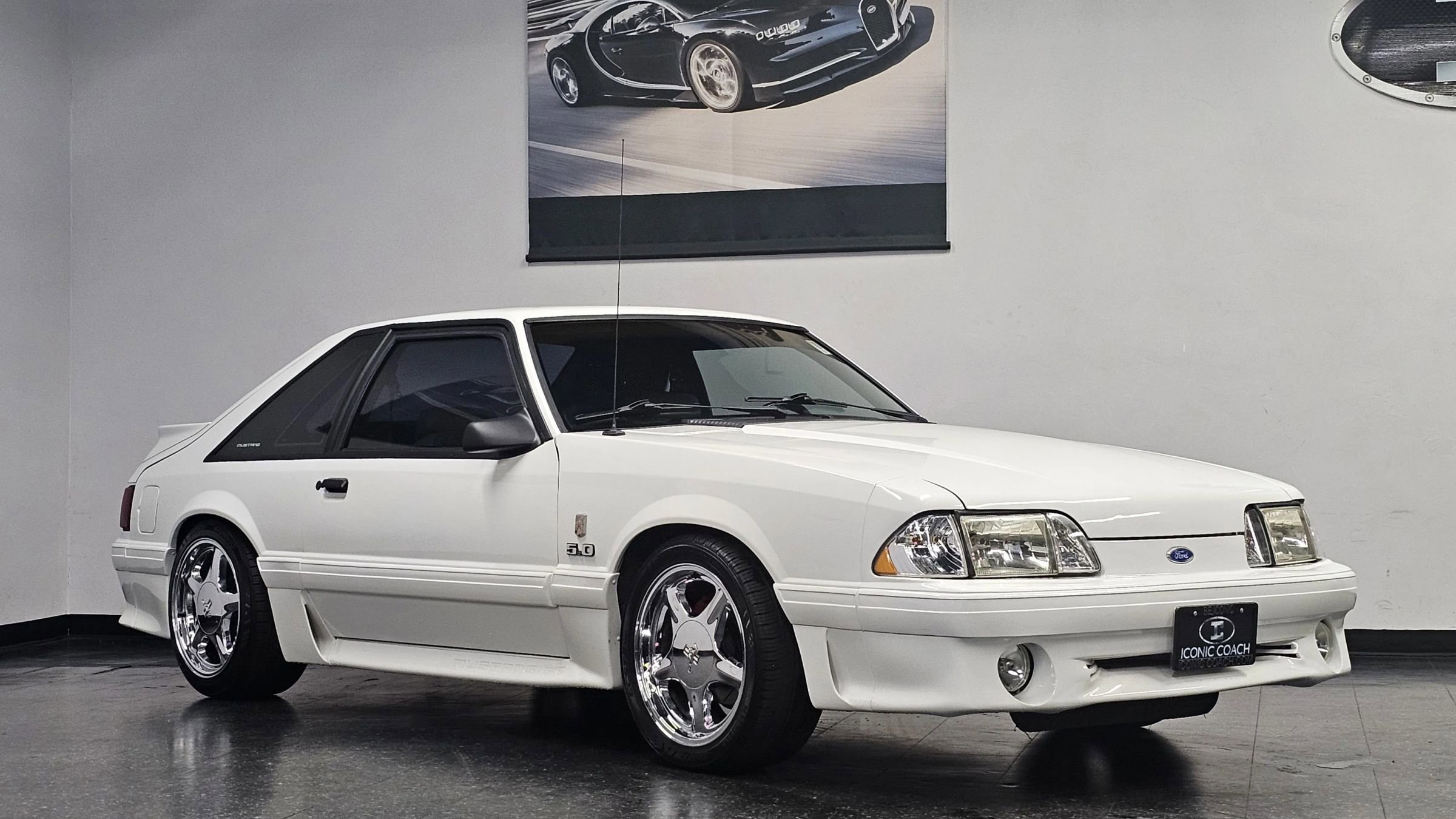 Used 1993 Ford Mustang GT RWD image 3