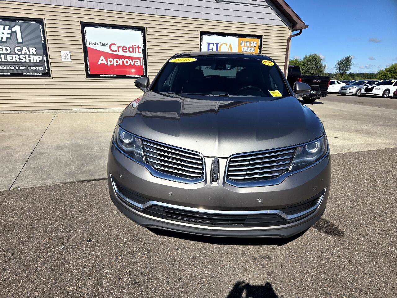Used 2016 Lincoln MKX Reserve w/ Equipment Group 102A image 2