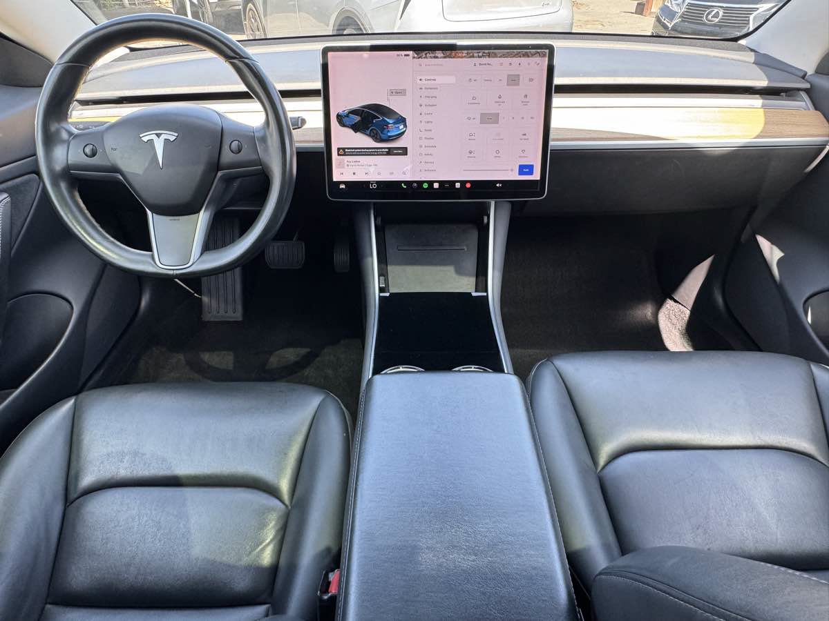 Used 2019 Tesla Model 3 Standard Range RWD image 22