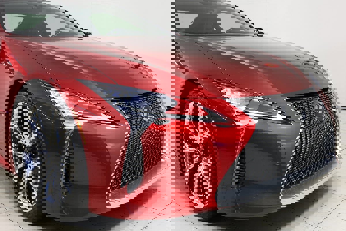 Used 2018 Lexus LC 500 Coupe w/ Performance Package image 37