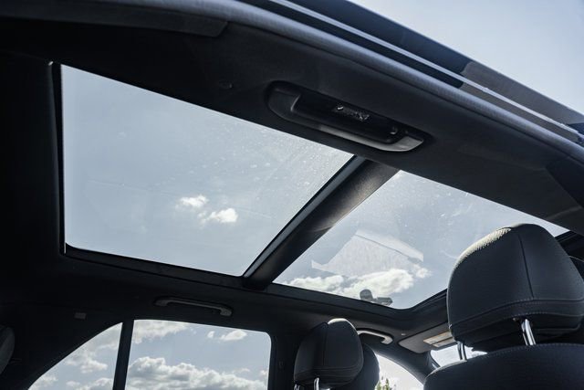 New 2026 Mercedes-Benz GLE 450 4MATIC image 35