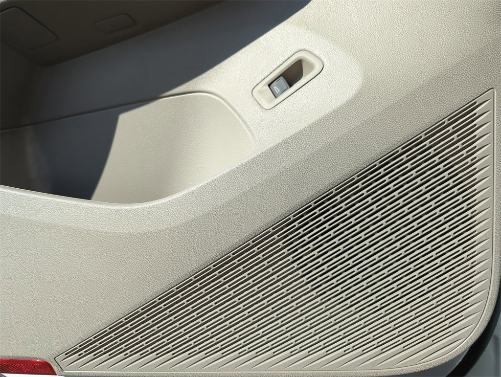 New 2026 Volkswagen Atlas SE image 29