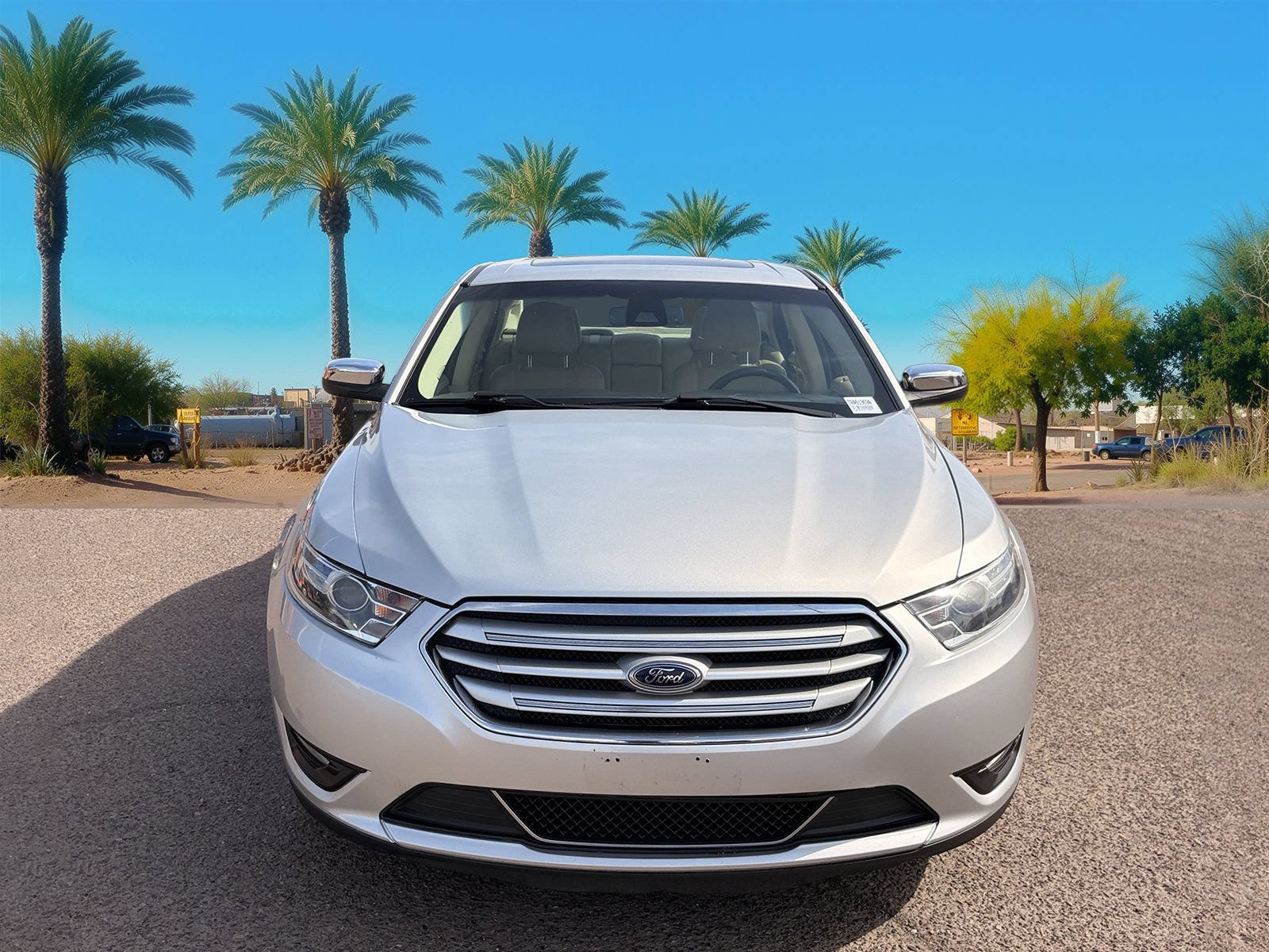 Used 2019 Ford Taurus Limited FWD image 9