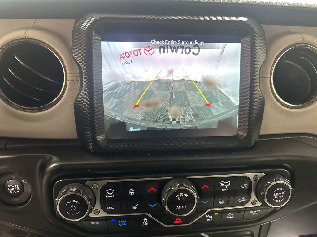 Used 2021 Jeep Wrangler Unlimited Sahara image 28