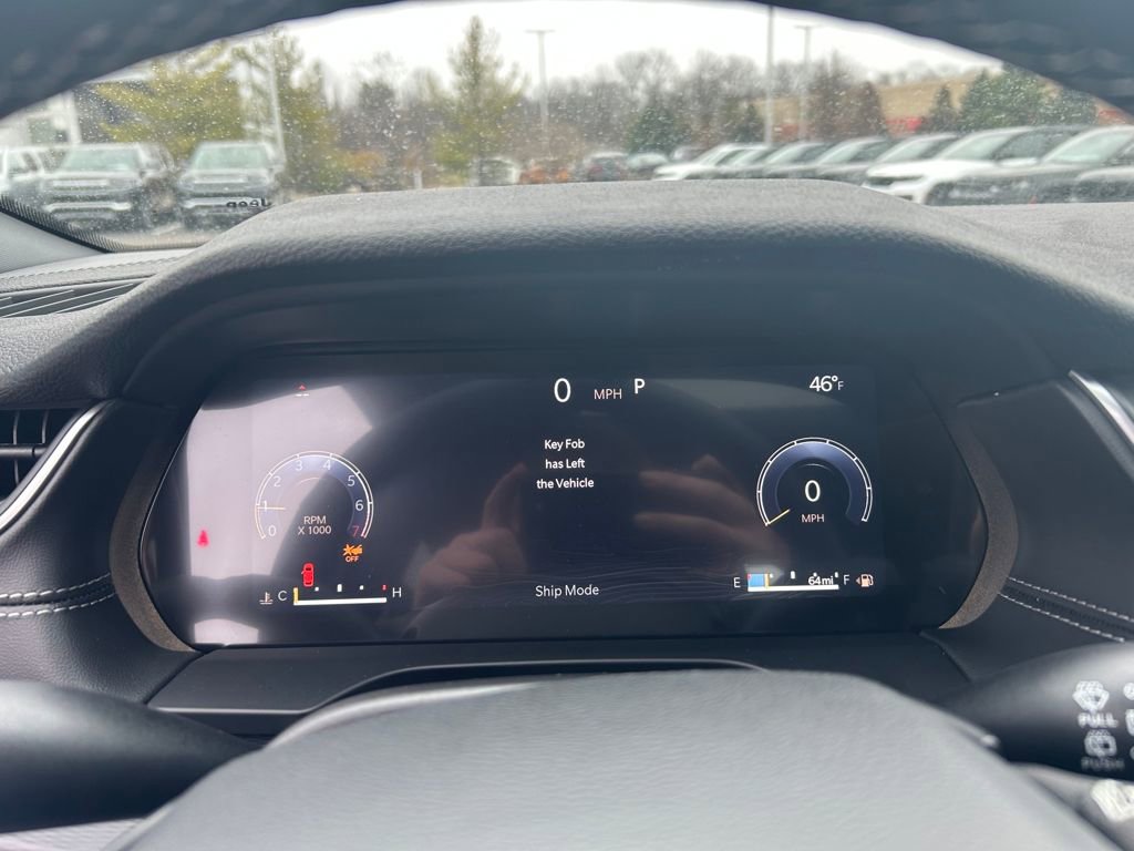 New 2025 Jeep Grand Cherokee L Altitude image 12