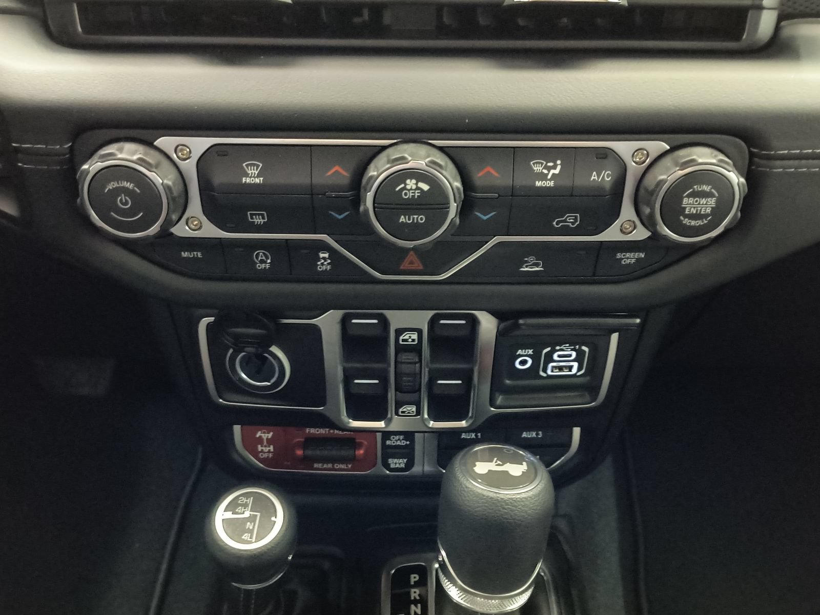 New 2026 Jeep Wrangler Unlimited Rubicon AWD/4WD image 25
