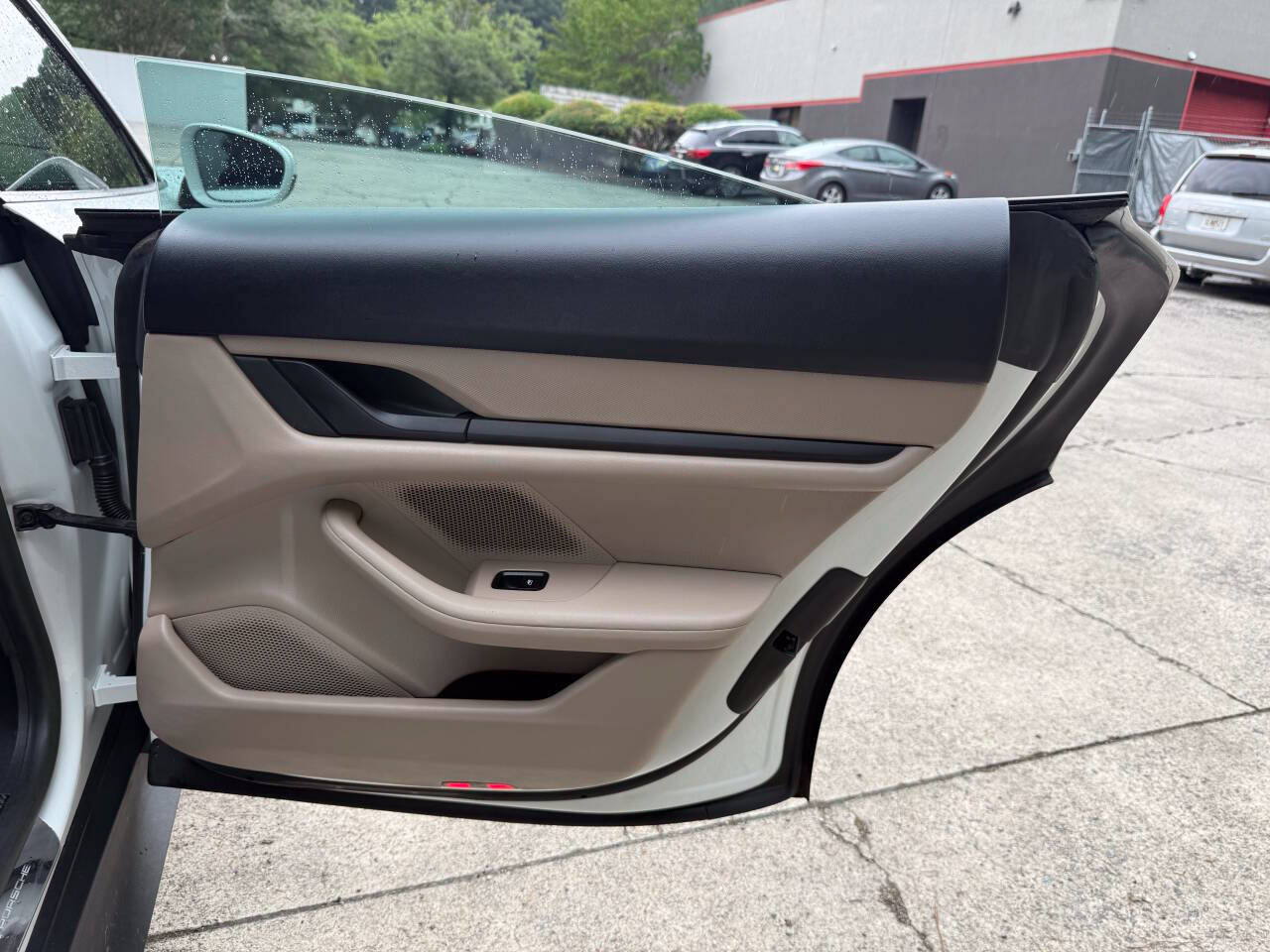Used 2022 Porsche Taycan RWD image 37