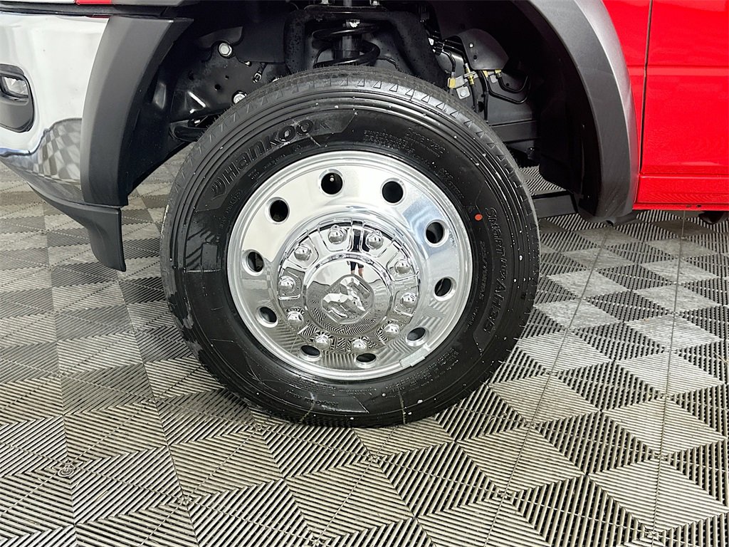 New 2026 RAM 5500 Tradesman w/ Chrome Appearance Group image 16