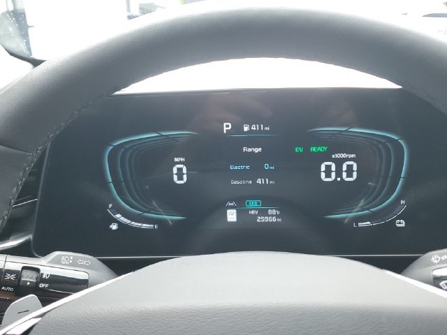 Certified 2023 Kia Niro SX Touring FWD image 23