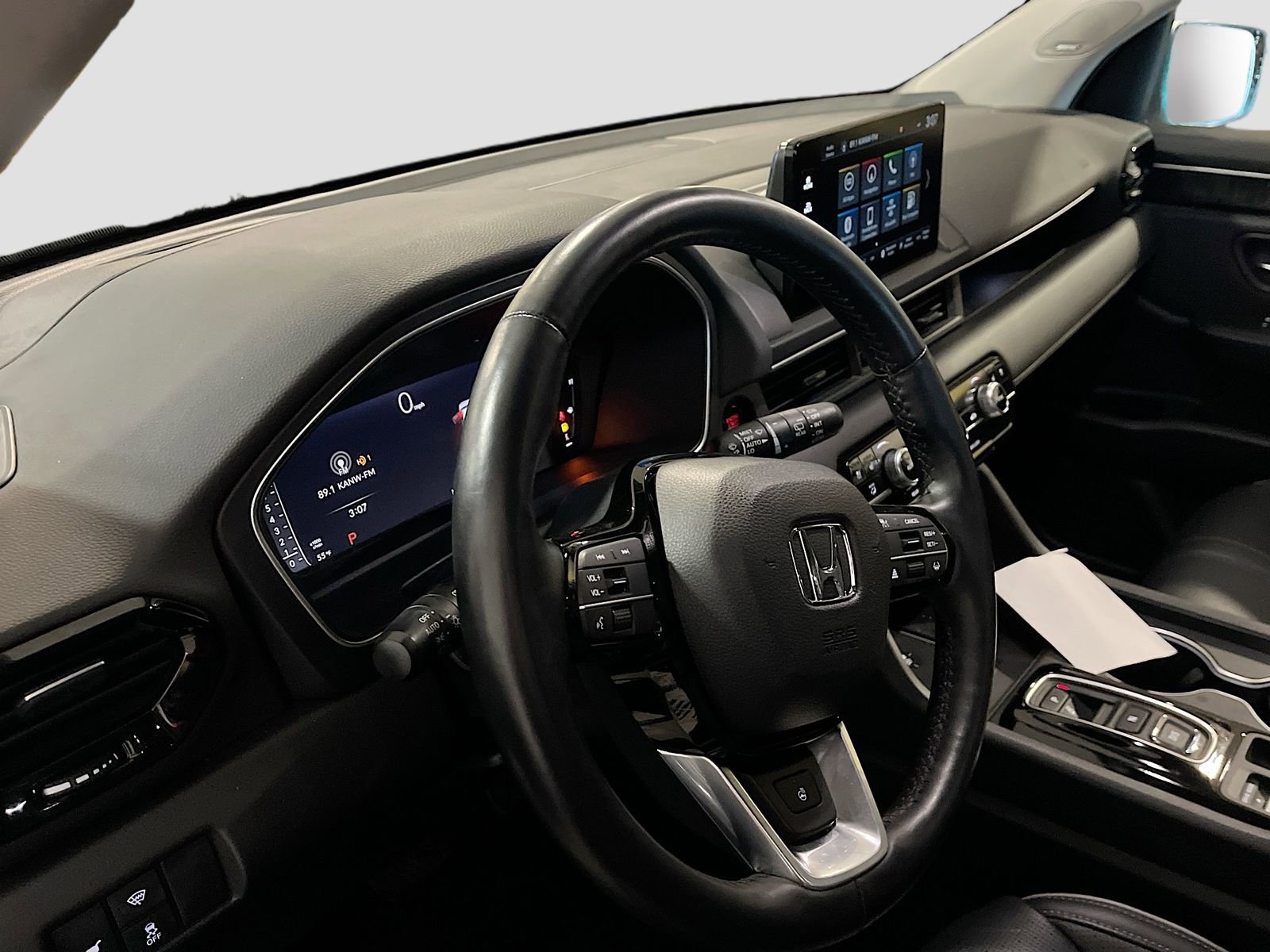 Used 2024 Honda Pilot Elite image 9