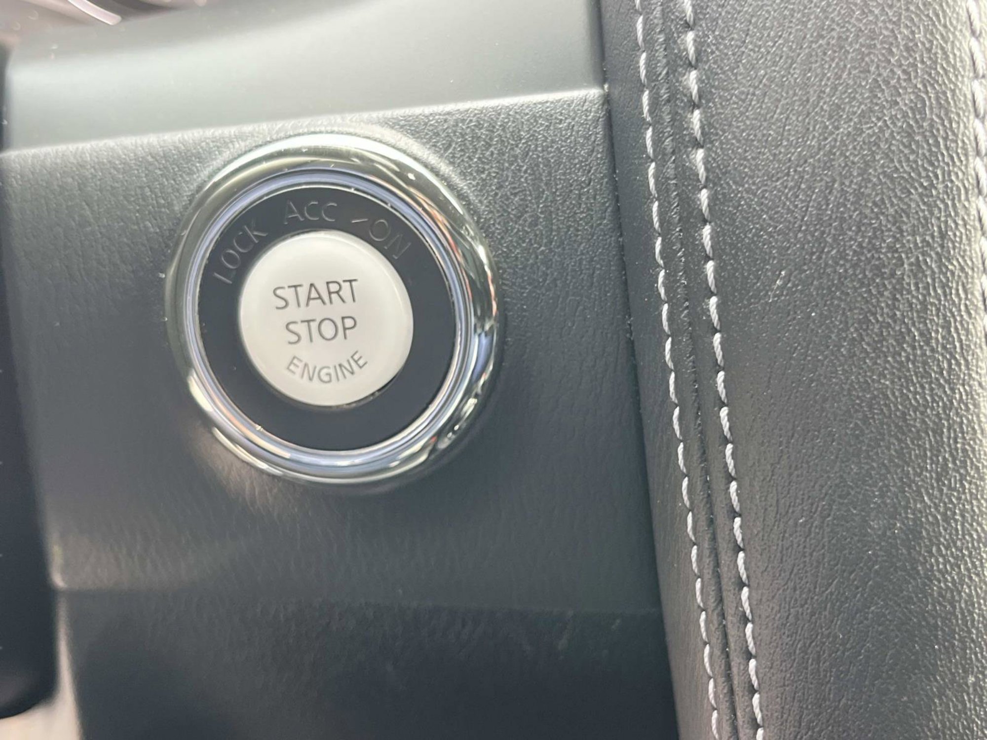 Used 2021 INFINITI QX80 Sensory w/ All-Season Package image 30