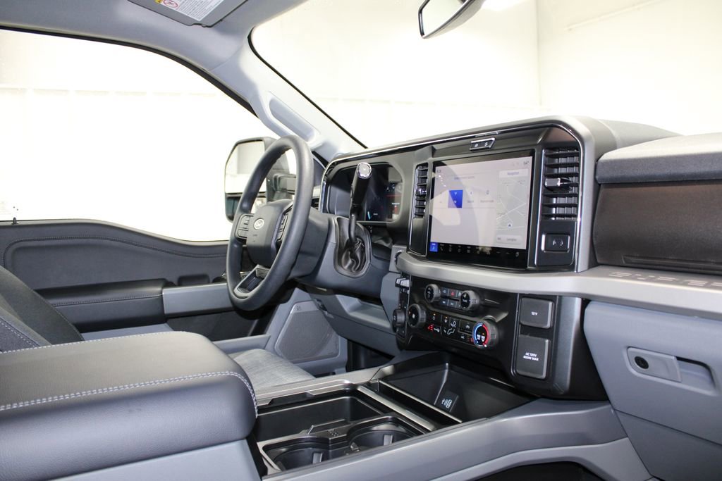 New 2026 Ford F250 XLT w/ XLT Premium Package image 36