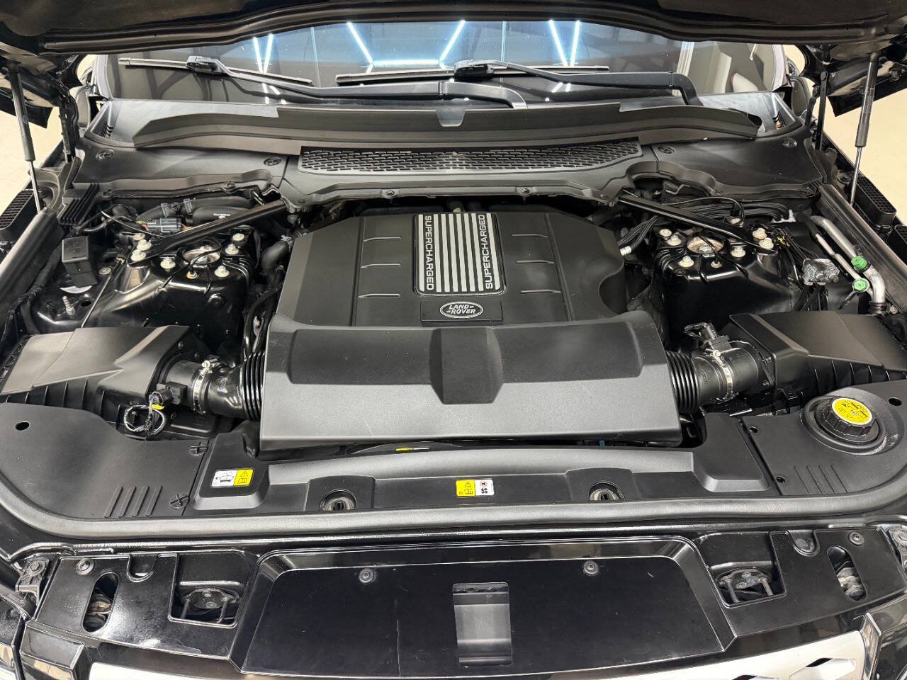 Used 2016 Land Rover Range Rover Sport HSE AWD/4WD image 7