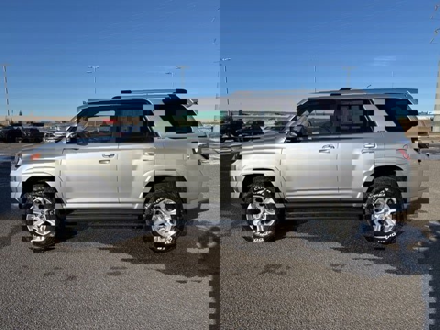 Certified 2024 Toyota 4Runner SR5 Premium image 9