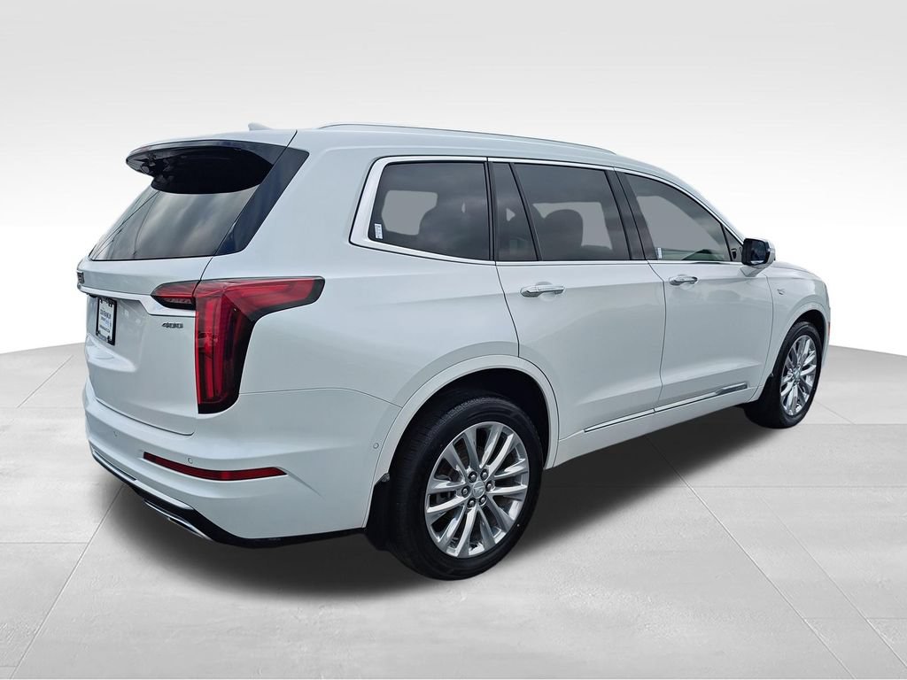 Used 2022 Cadillac XT6 Premium Luxury w/ Technology Package AWD/4WD image 5