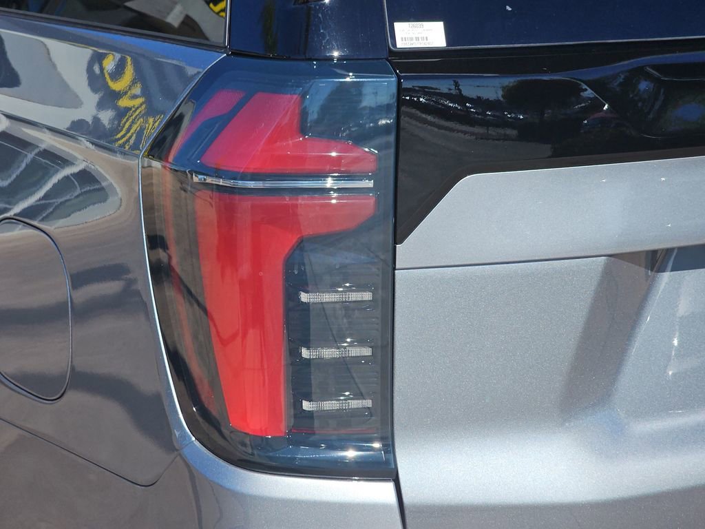 New 2026 Chevrolet Suburban LS image 41