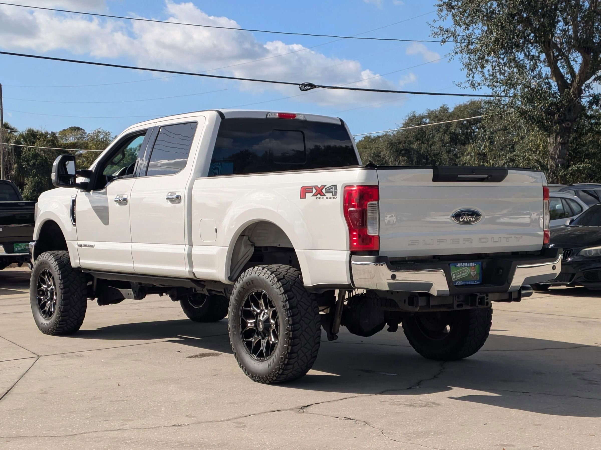 Used 2019 Ford F250 Lariat w/ Lariat Ultimate Package image 2