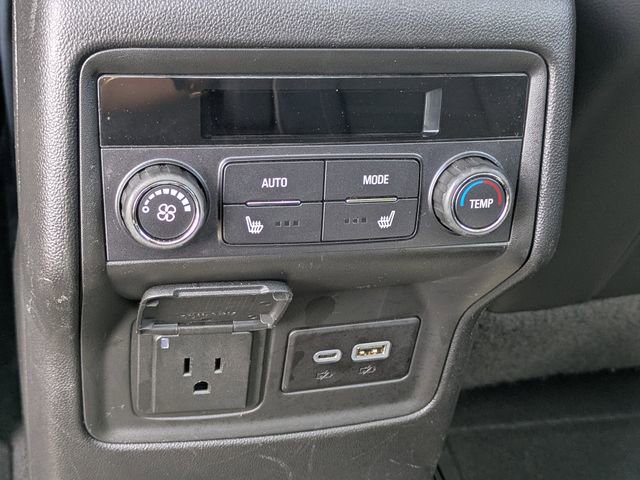 Used 2023 GMC Acadia Denali w/ Denali Ultimate Package image 17