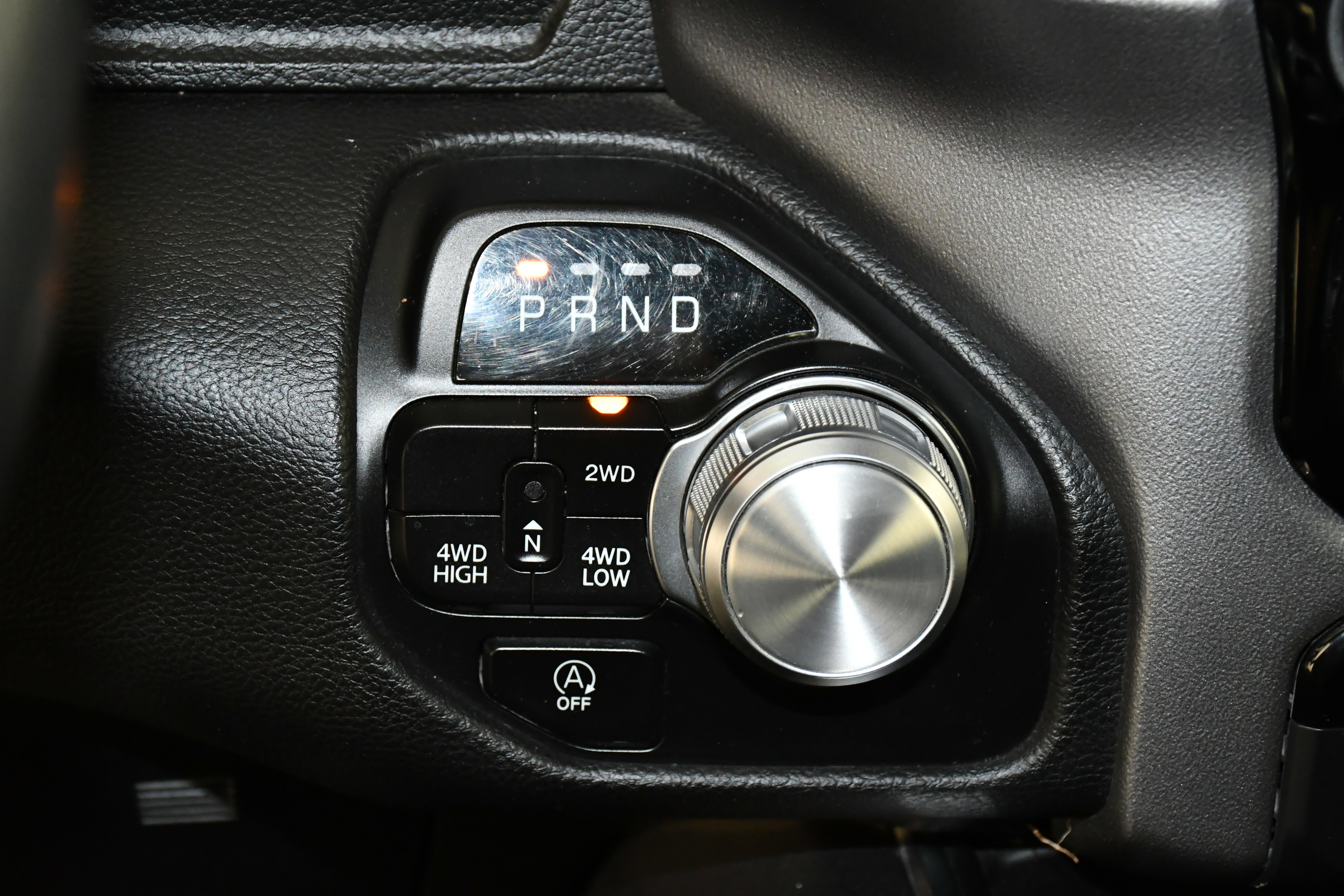 Used 2024 RAM 1500 Laramie image 25