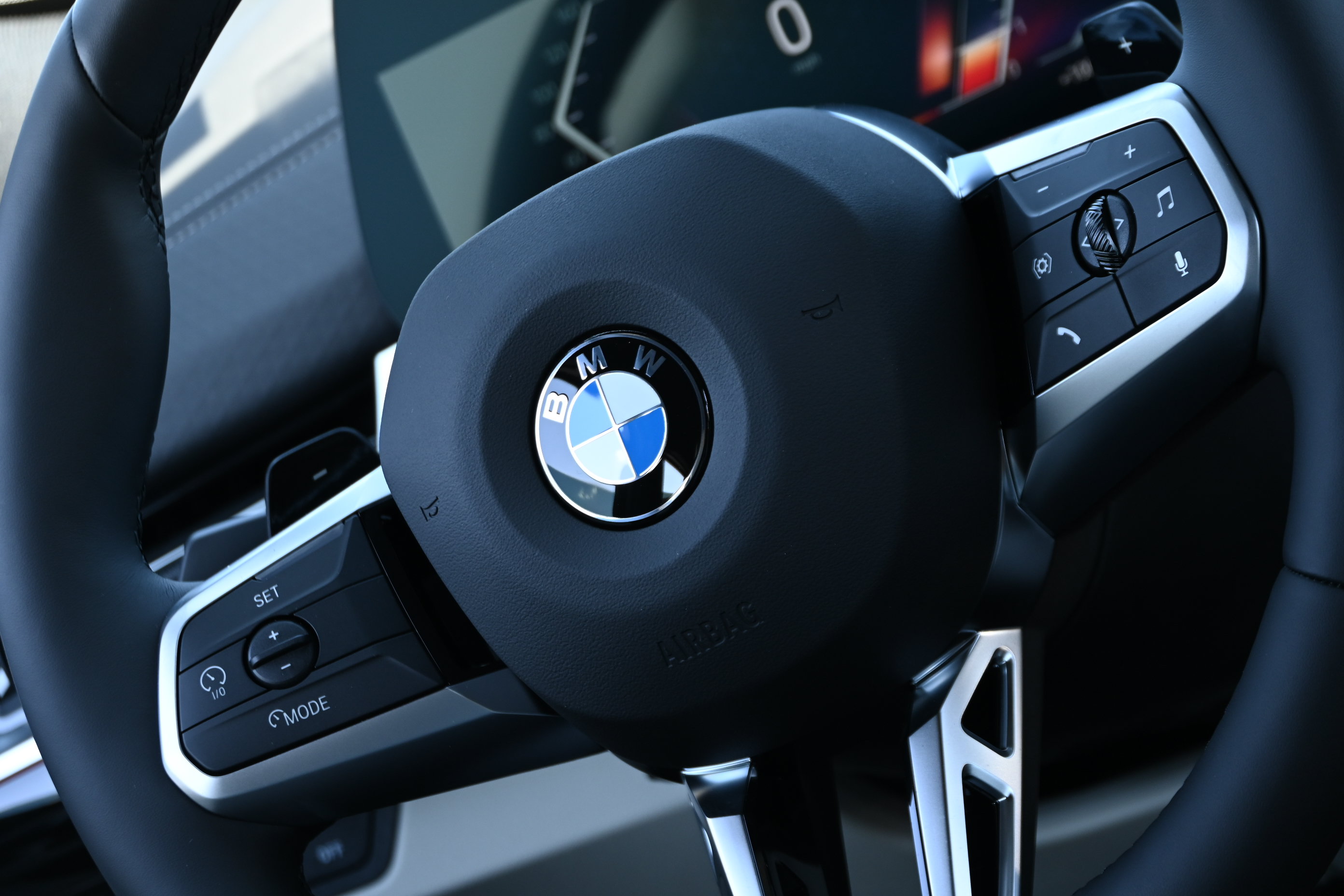 New 2026 BMW X2 xDrive28i w/ Technology Package AWD/4WD image 22