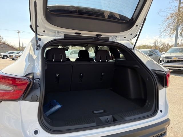 New 2026 Chevrolet Trax RS image 12