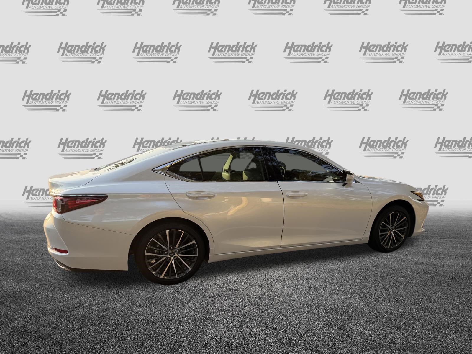 Certified 2023 Lexus ES 350 w/ Premium Package FWD image 10