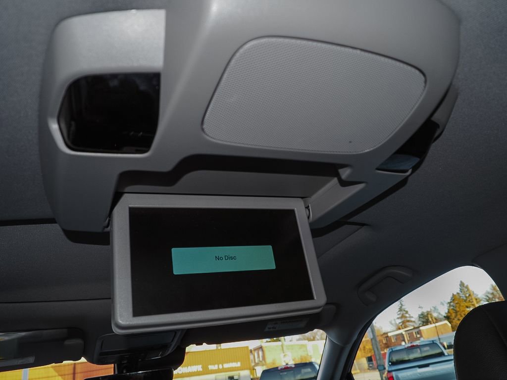 Used 2022 Honda Pilot Touring image 12