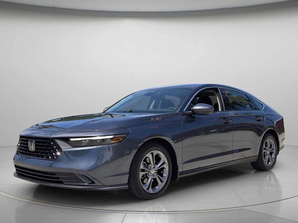 Used 2024 Honda Accord EX image 9