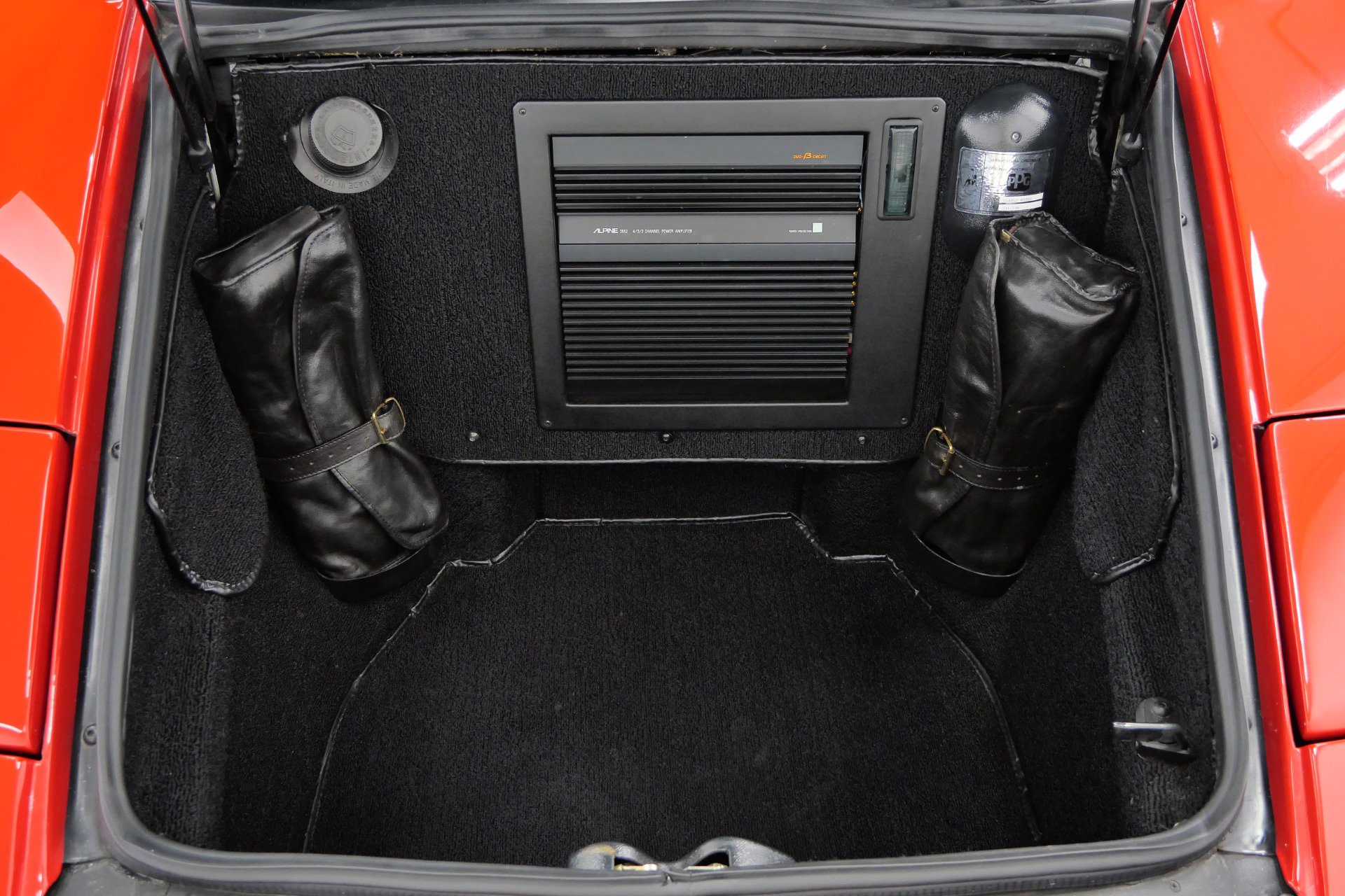 Used 1991 Lamborghini Diablo Coupe RWD image 17