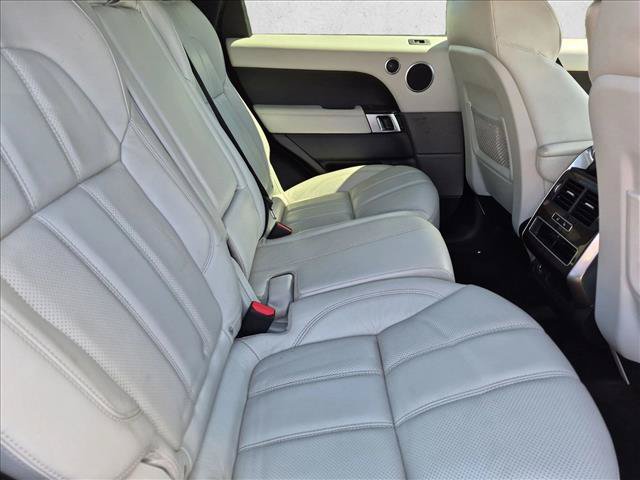 Used 2014 Land Rover Range Rover Sport SE AWD/4WD image 20