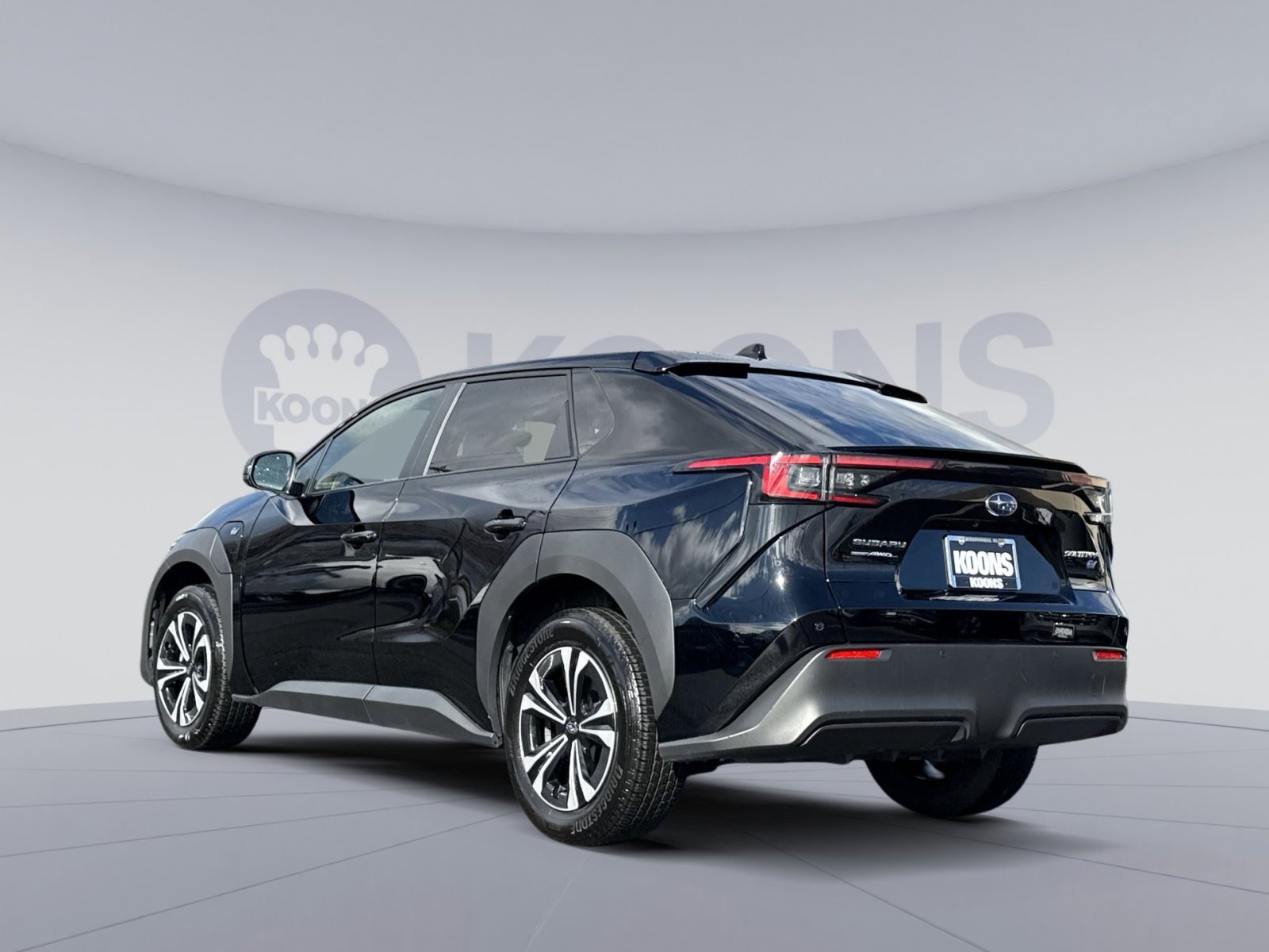 Used 2023 Subaru Solterra AWD image 4