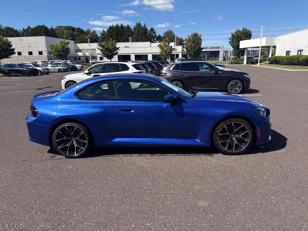 Used 2026 BMW M2 w/ Lighting Package RWD image 6