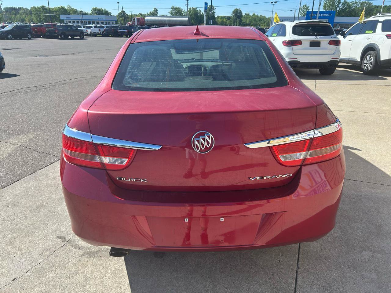 Used 2013 Buick Verano FWD image 6