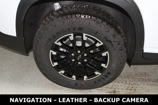 New 2026 Chevrolet Traverse Z71 w/ LPO, Floor Liner Package image 5