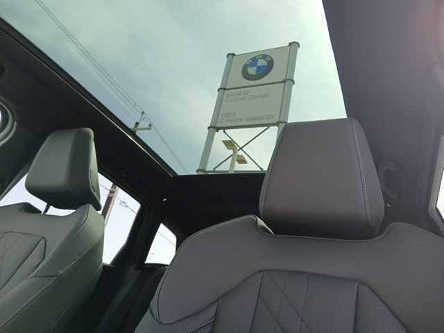 New 2025 BMW X3 xDrive30 w/ Convenience Package AWD/4WD image 28