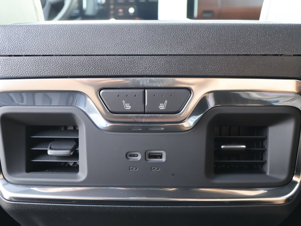 New 2026 GMC Sierra 2500 Denali Ultimate AWD/4WD image 32