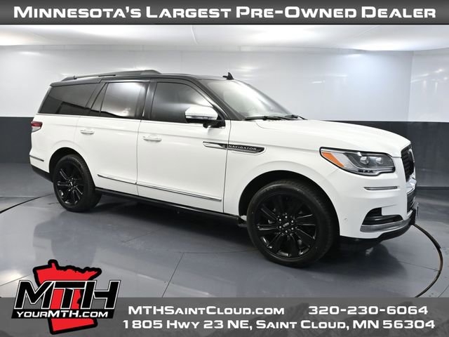 Used 2022 Lincoln Navigator Black Label AWD/4WD image 1