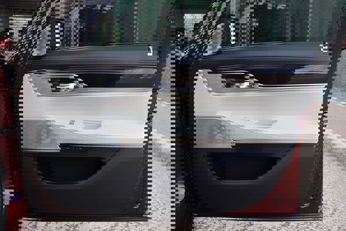 Used 2019 BMW 750i xDrive w/ Luxury Rear Seating Package image 61