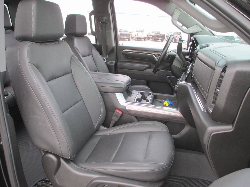 Certified 2024 Chevrolet Silverado 2500 LTZ w/ LTZ Convenience Package image 21