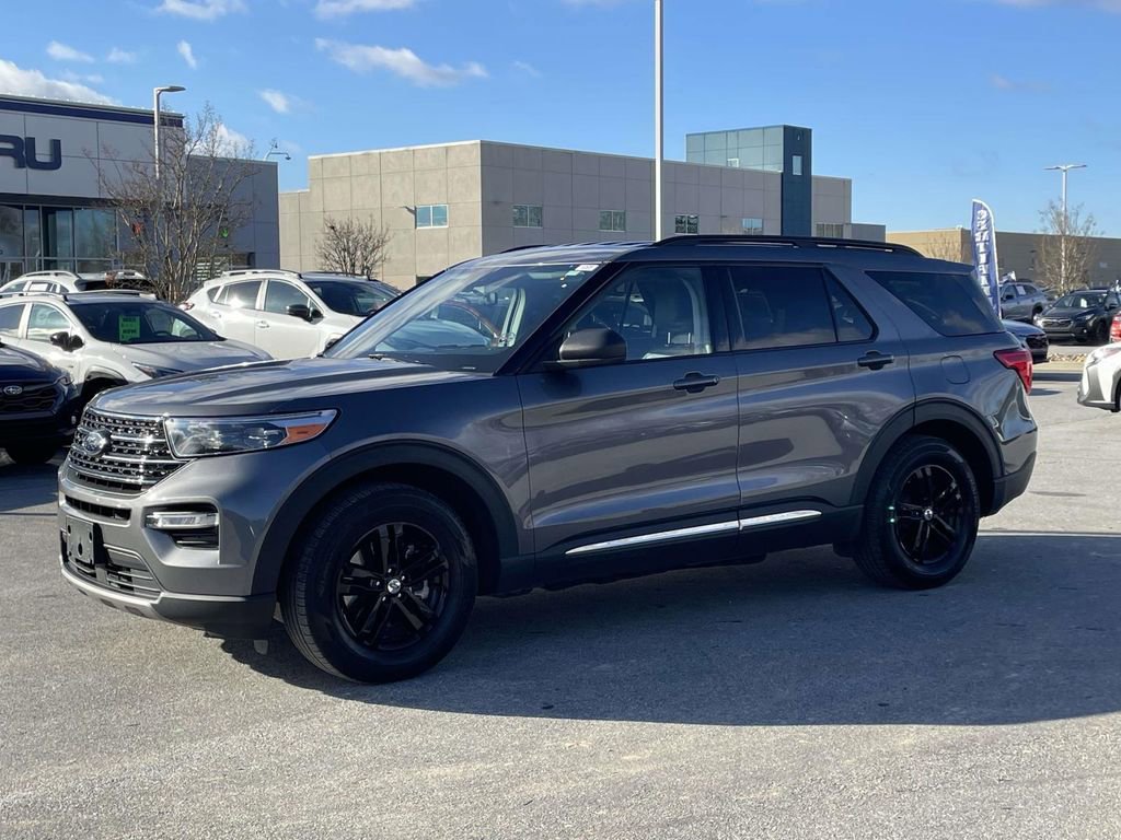Used 2023 Ford Explorer XLT w/ Equipment Group 202A image 24