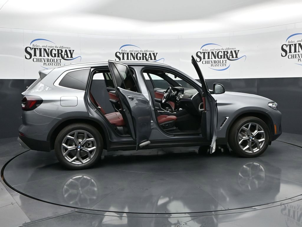 Used 2024 BMW X3 xDrive30i w/ Premium Package image 27