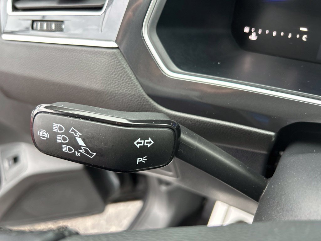 Used 2024 Volkswagen Tiguan Wolfsburg Edition FWD image 21