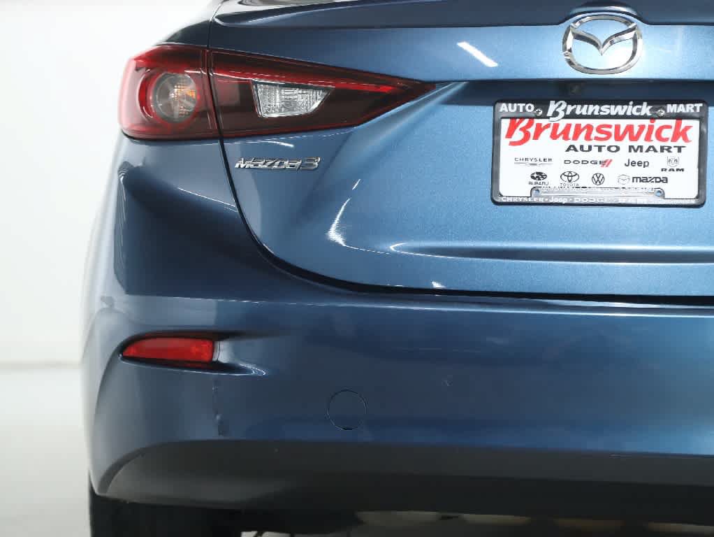 Used 2018 MAZDA MAZDA3 Grand Touring FWD image 41