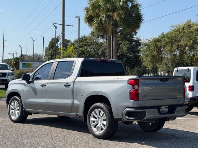 Used 2023 Chevrolet Silverado 1500 Custom AWD/4WD image 5