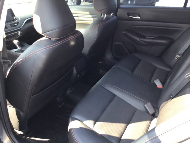 Used 2020 Nissan Altima 2.5 SR FWD image 38