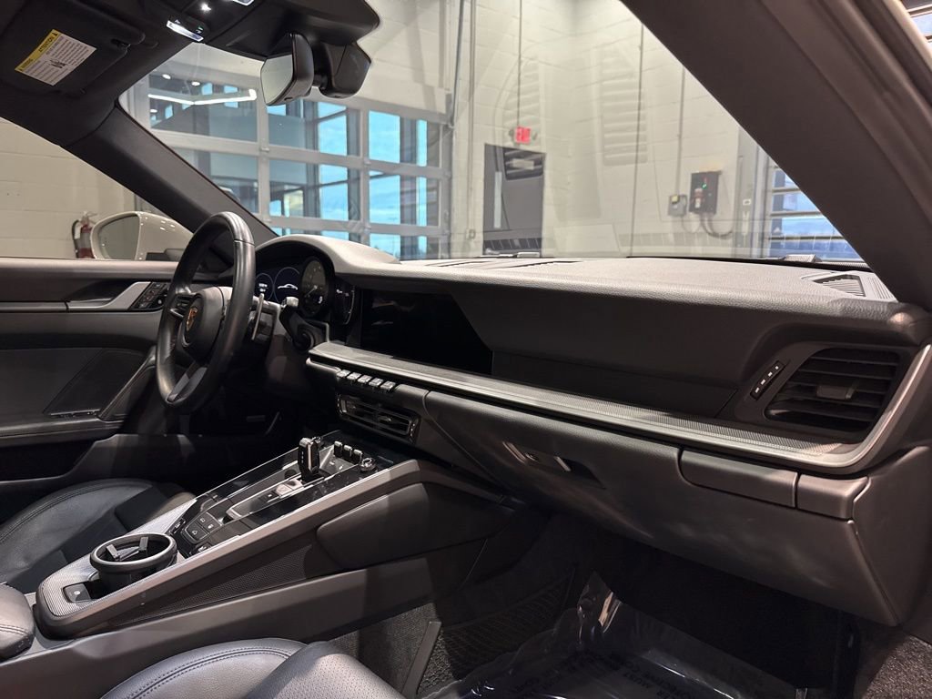 Used 2021 Porsche 911 Carrera image 28